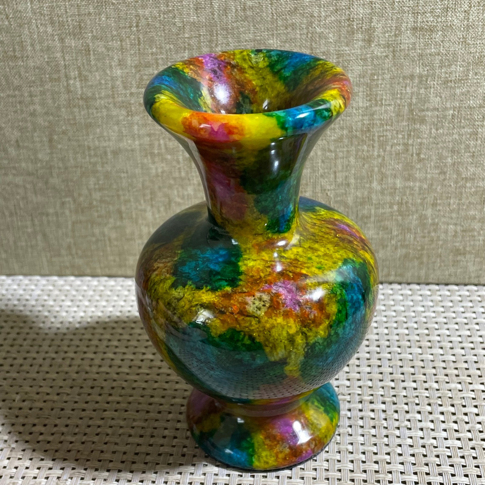 795g Seven Colors Jade vase specimen Decorative -Taiwan China