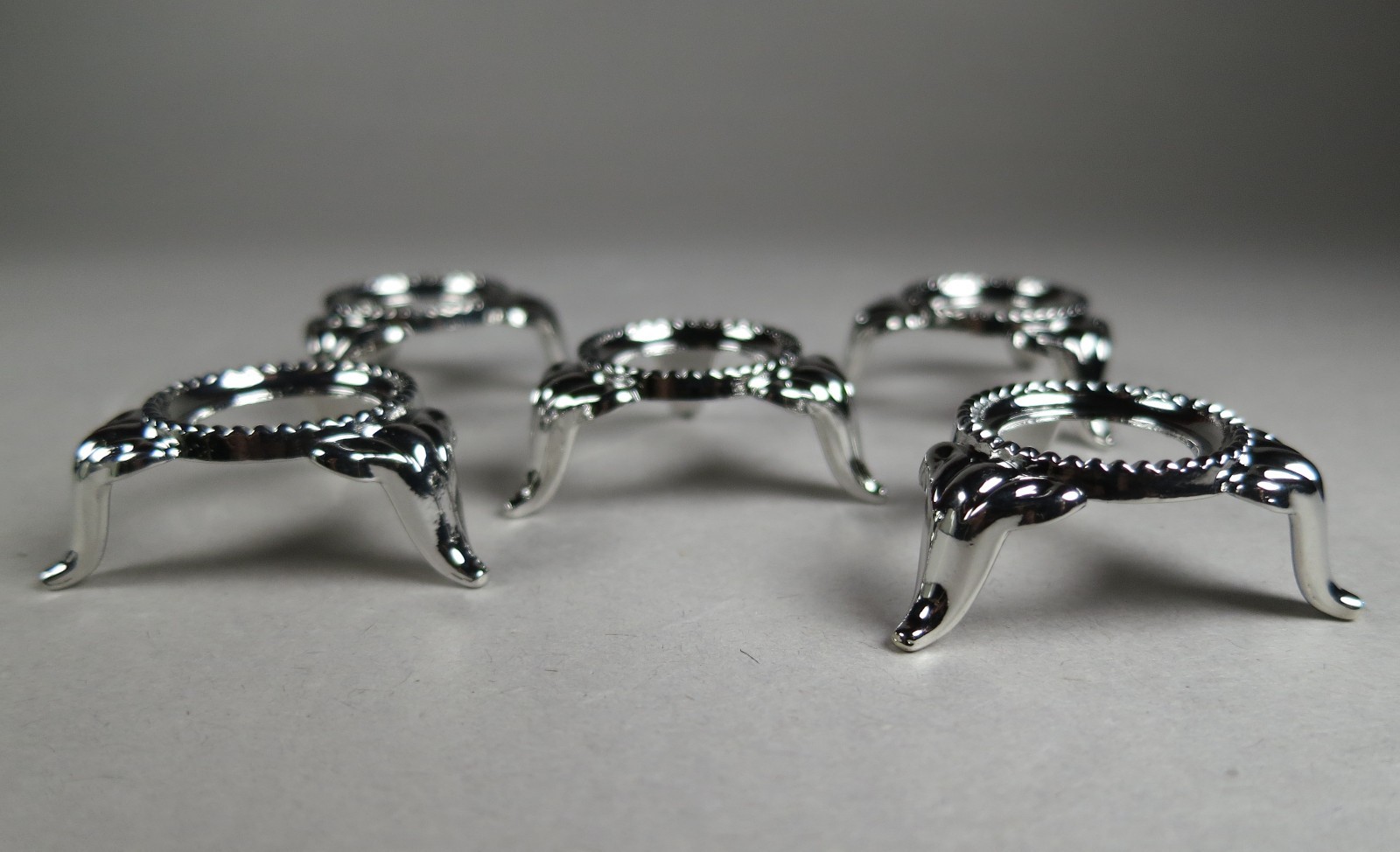 SET OF 5 SMALL NICKEL Sphere/Egg DISPLAY STANDS – SILVER