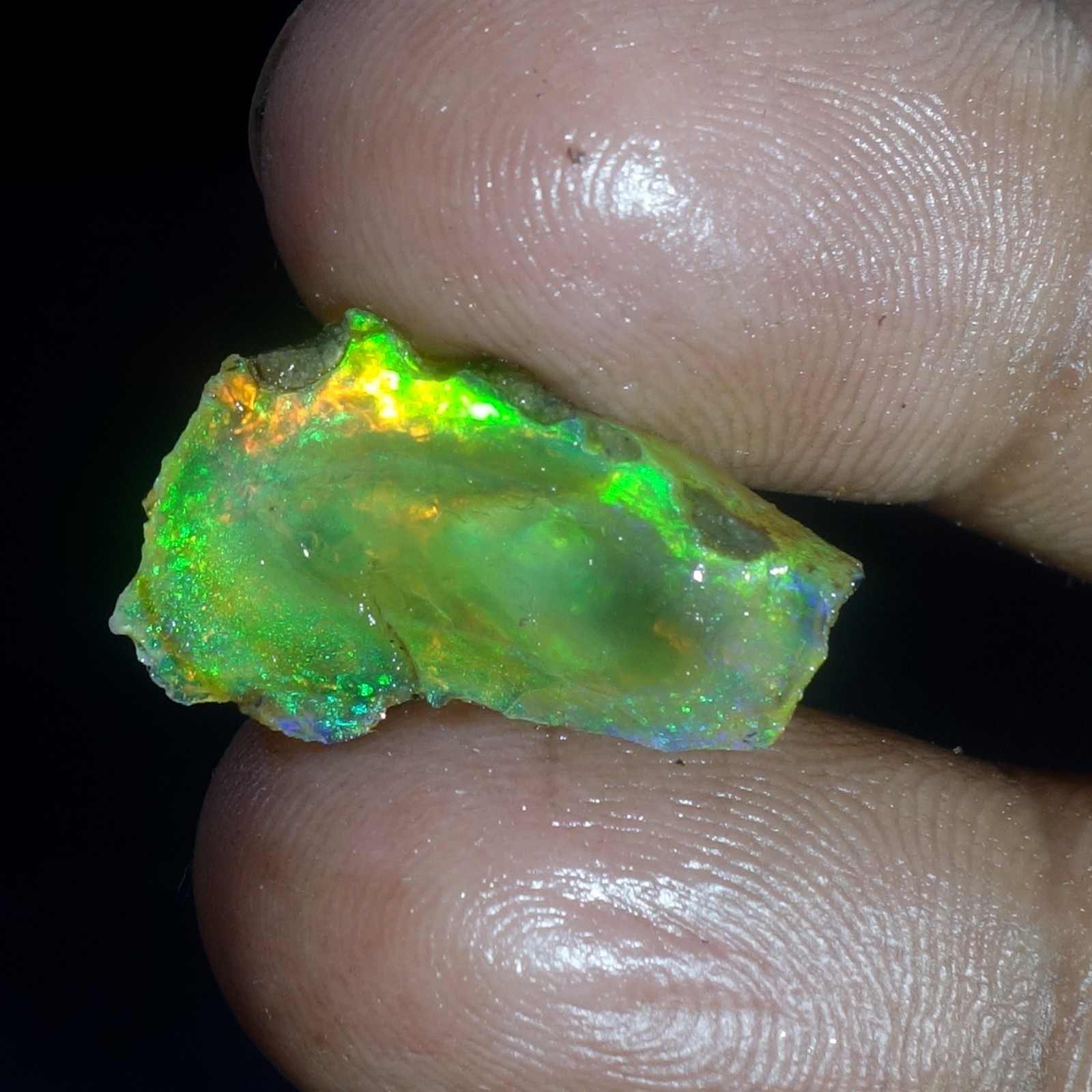 AA+ Ethiopian Oli Opal Rough Entreated Welo Opal Multi Fire Color Flash 08.50Cts