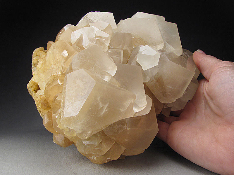 KB: LARGE CABINET BRIGHT FL WHITE CALCITE XLS & PHOS. FROM HUNAN PROVINCE, CHINA