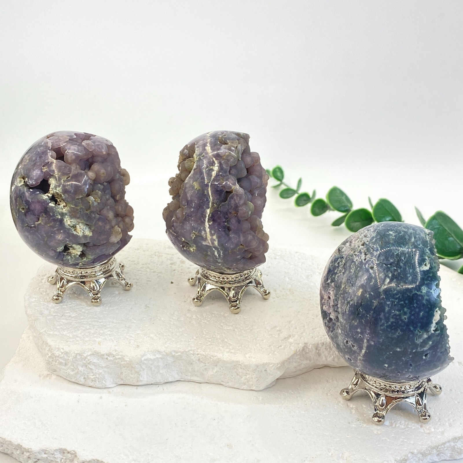 Natural Grape Agate Sphere, quartz crystal home decoration for healing