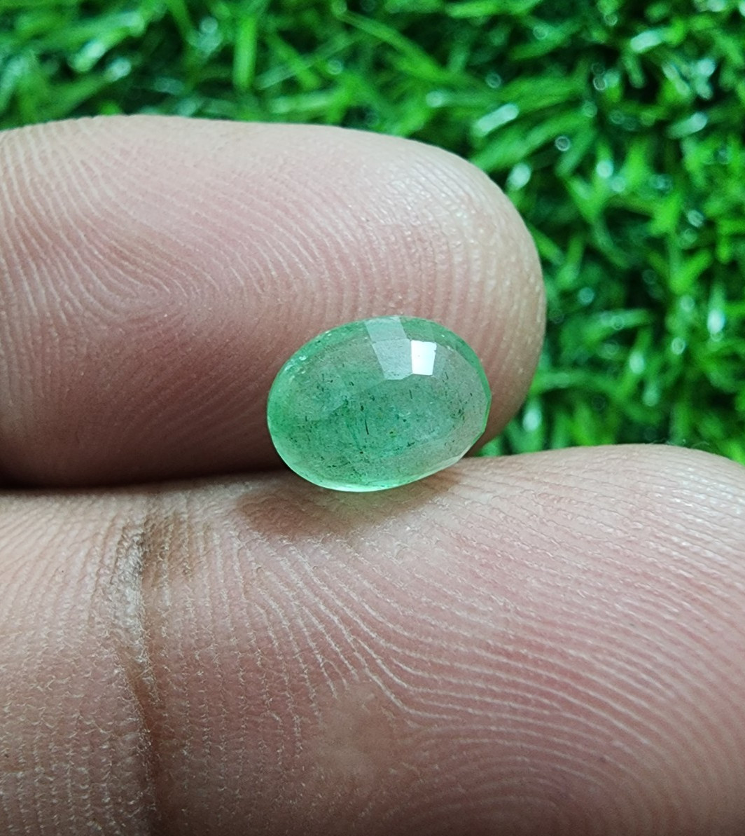 Ultimate Zambian Emerald Oval Shape 1.40 Crt Pretty Green Faceted Loose Gemstone
