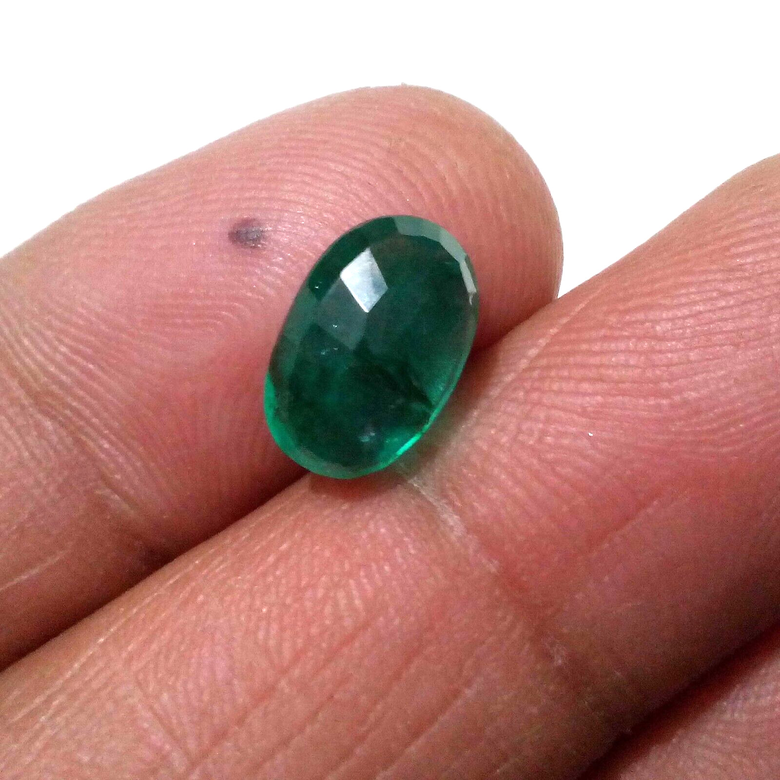 Gorgeous Zambian Emerald Oval 3.60 Crt Wonderful Green Faceted Loose Gemstone