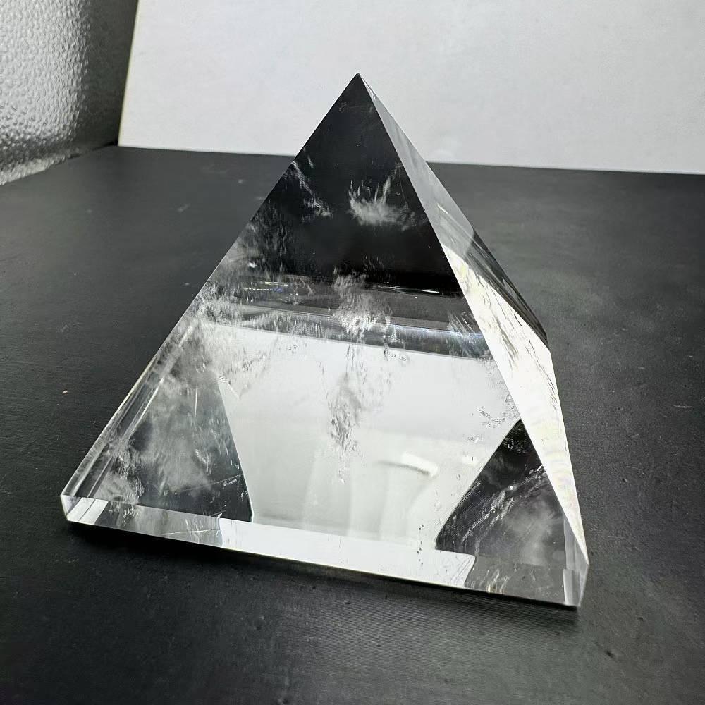 125g Natural White Quartz Carved Pyramid Crystal Reiki Healing Decor