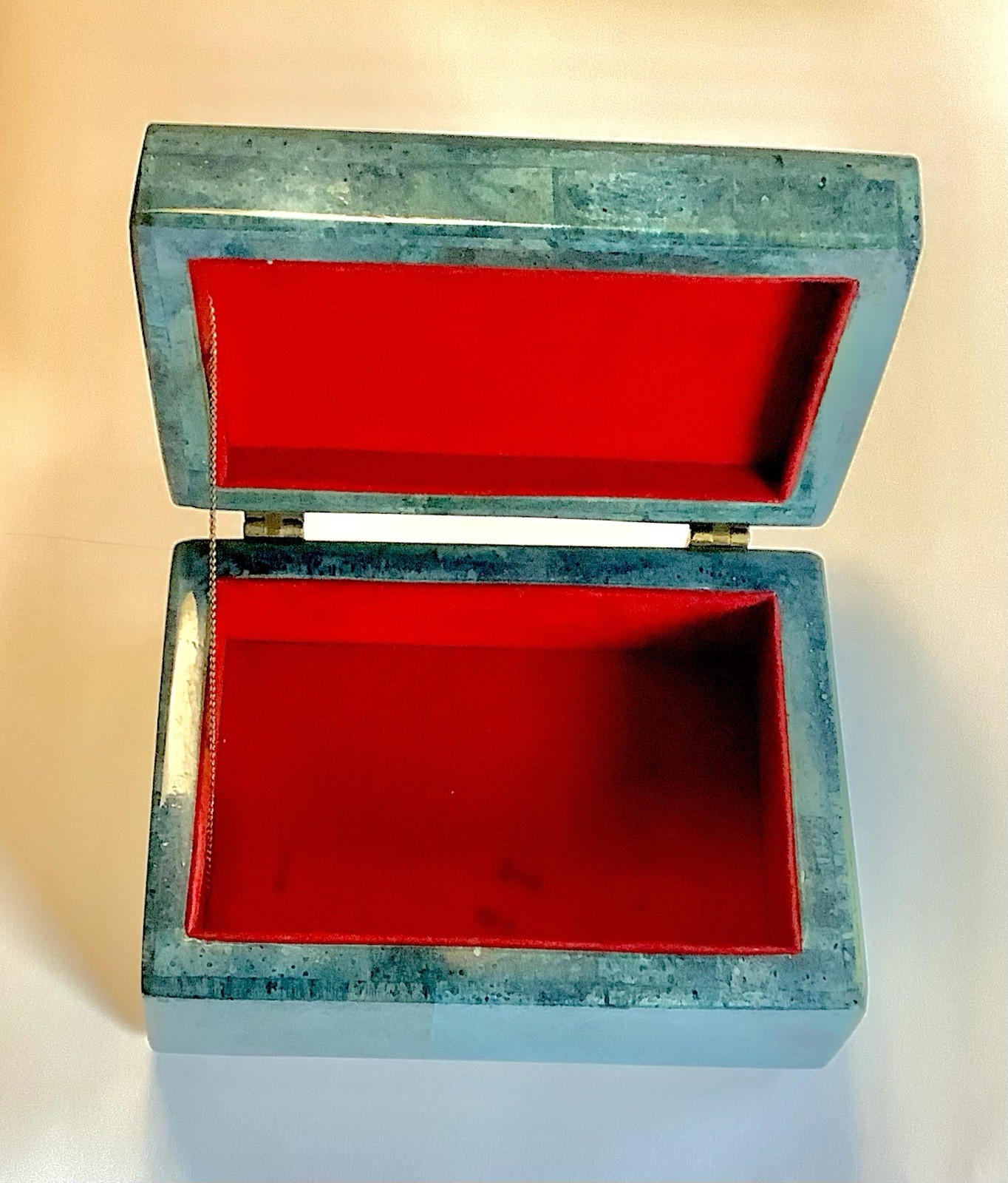 Chrysocolla Quart Box – High Quality Gemstone – Peru – 4”X 3” X2.5” – Remarkable