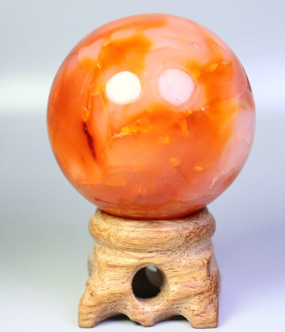 139g Natural Polished Red Orange Carnelian Agate Crystal Sphere Ball + Stand