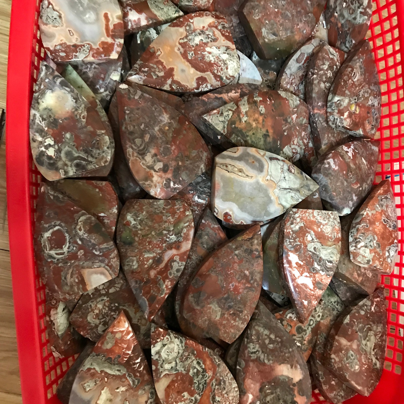 2kg Natural money Mexico agate hand carve leaf Crystal Specimen free standing