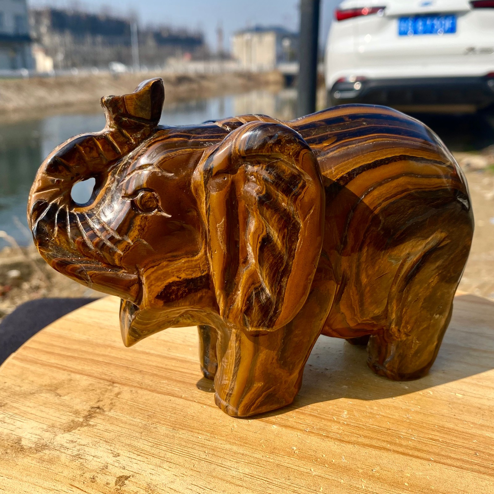 3.72LB Natural Tiger’s Eye Gemstone Elephant Figurin Hand Carved Mineral
