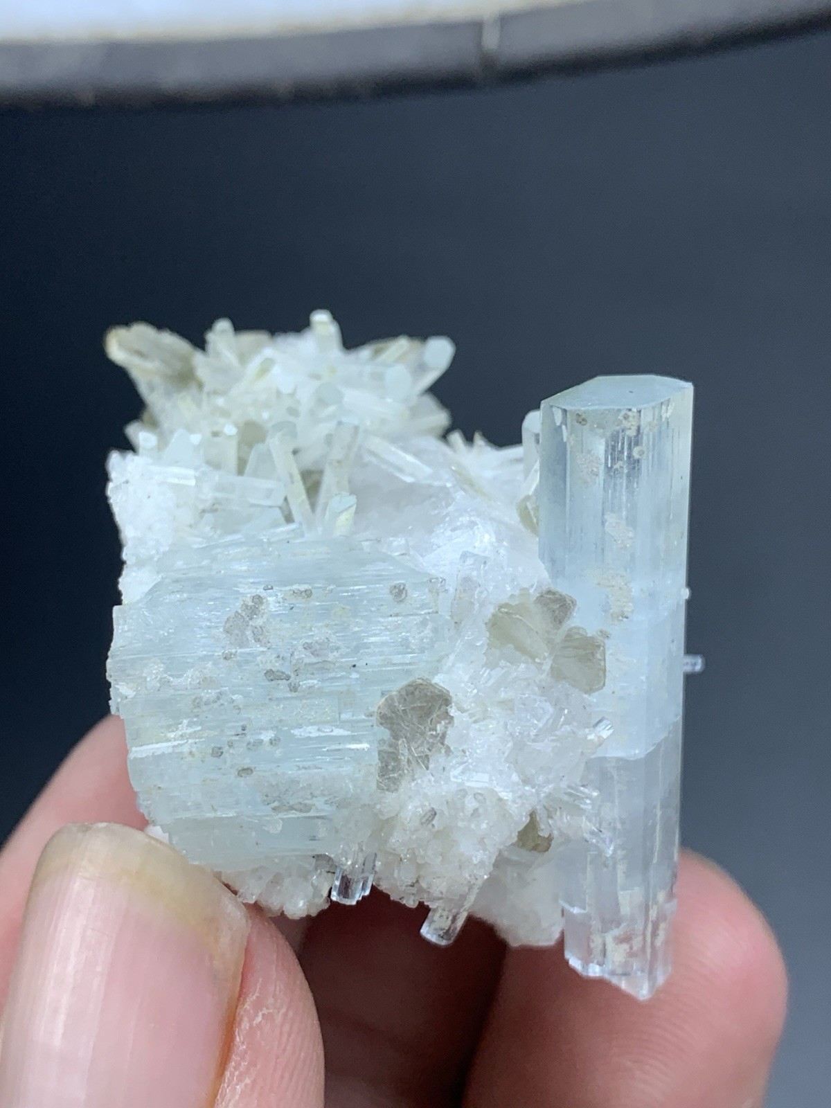 140 Cts Aquamarine Crystal Specimen From Skardu Pakistan.
