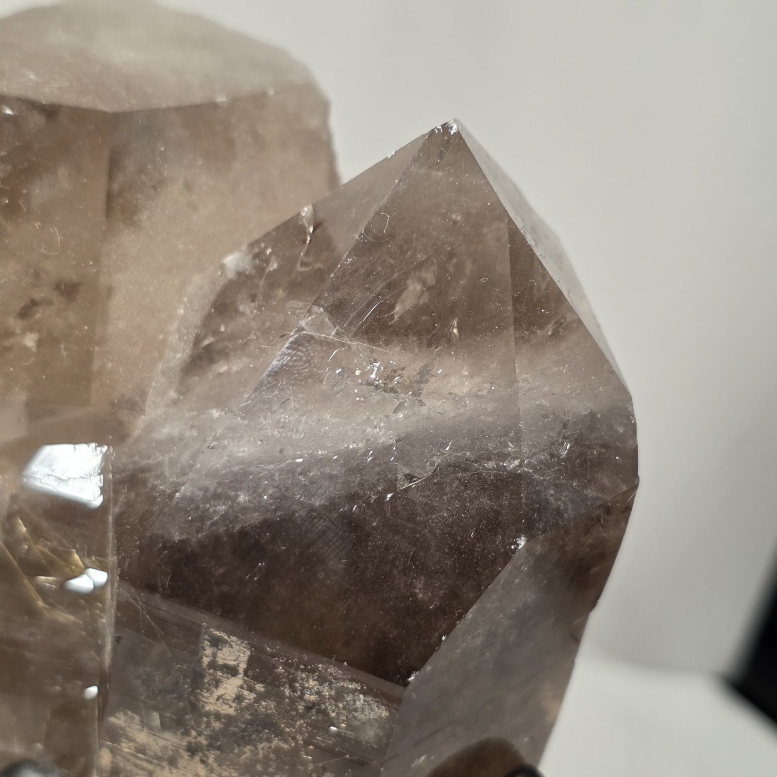 Natural Smoky Crystal Quartz Semi-polished Point Reiki Healing 3LB 5″ CHIPPED