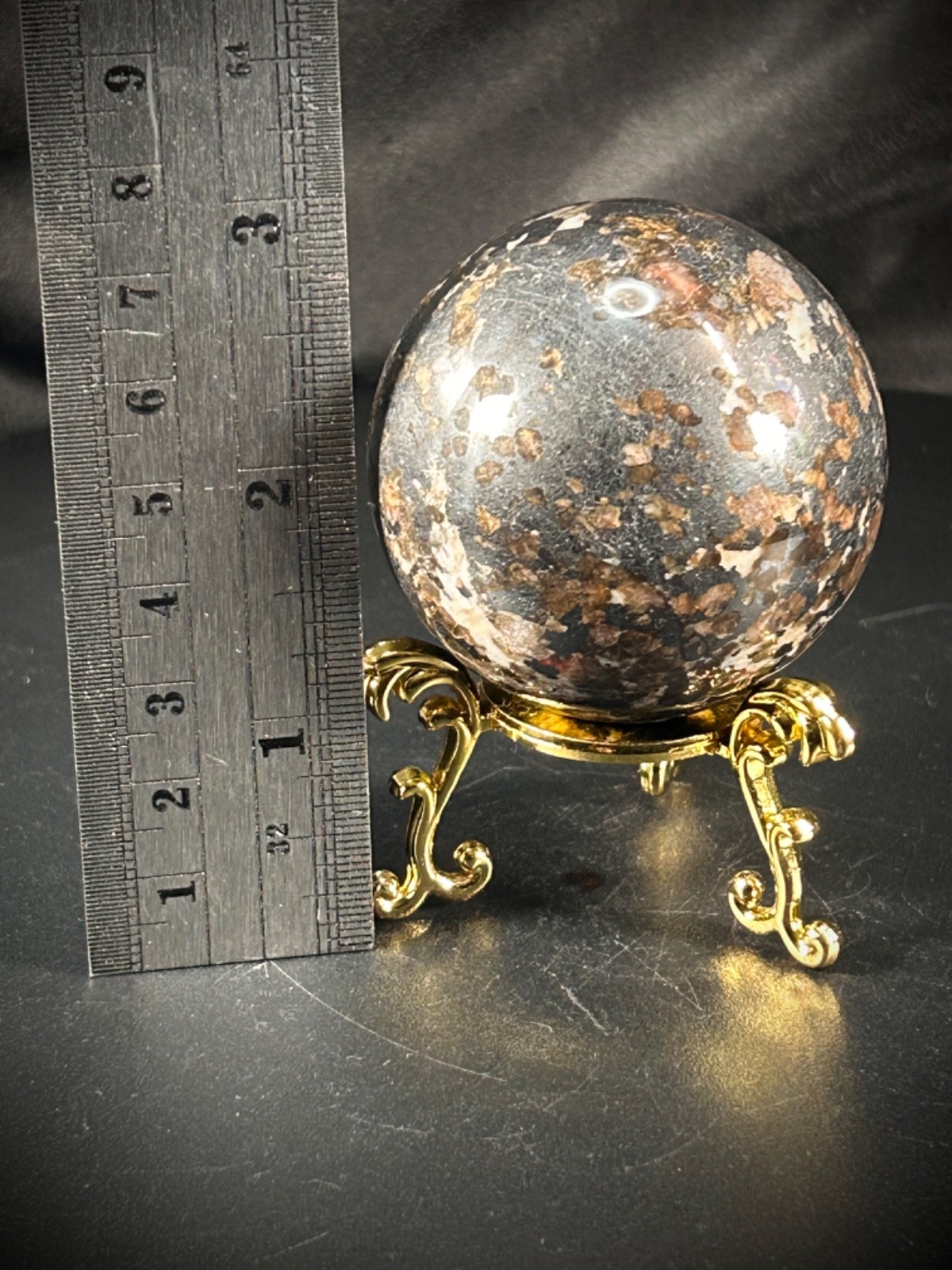 2″ Willemite Sphere With Metal Stand – Amazing UV Reaction 10.5oz (298 grams)