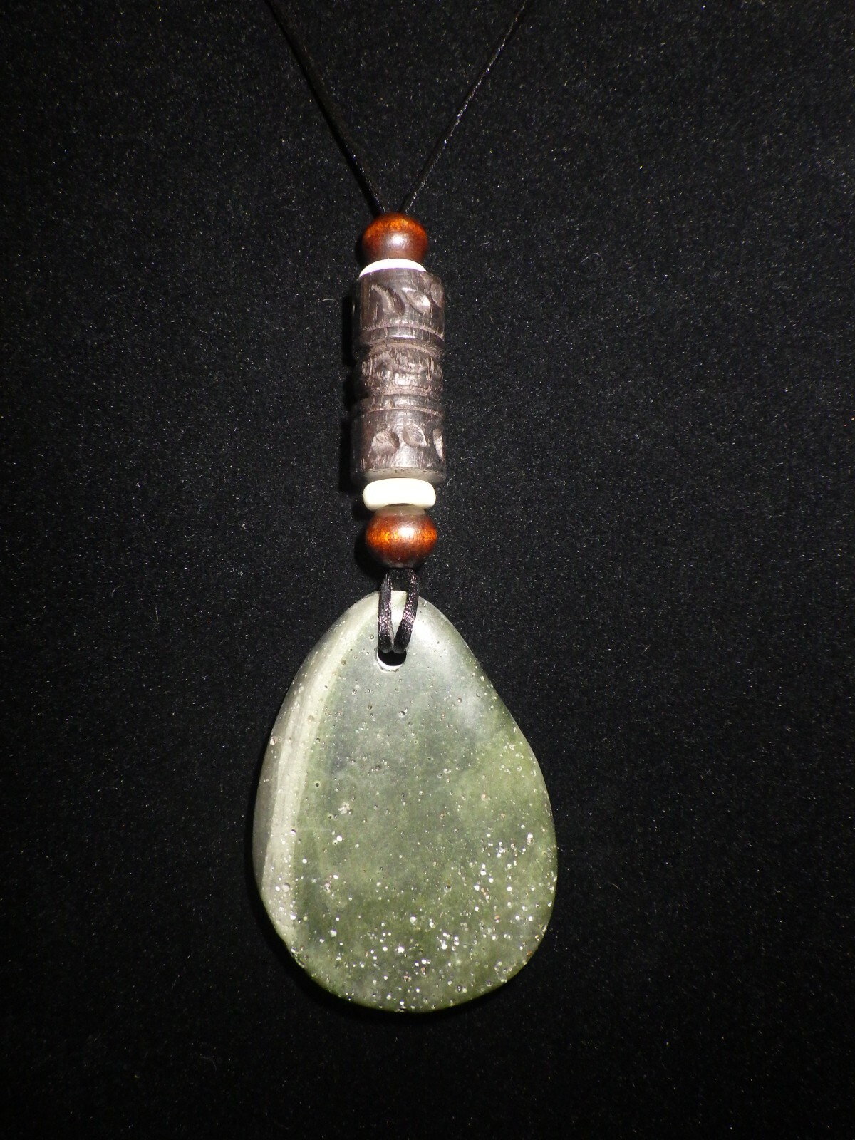 Leland Blue Stone Slag Glass Necklace Green Color