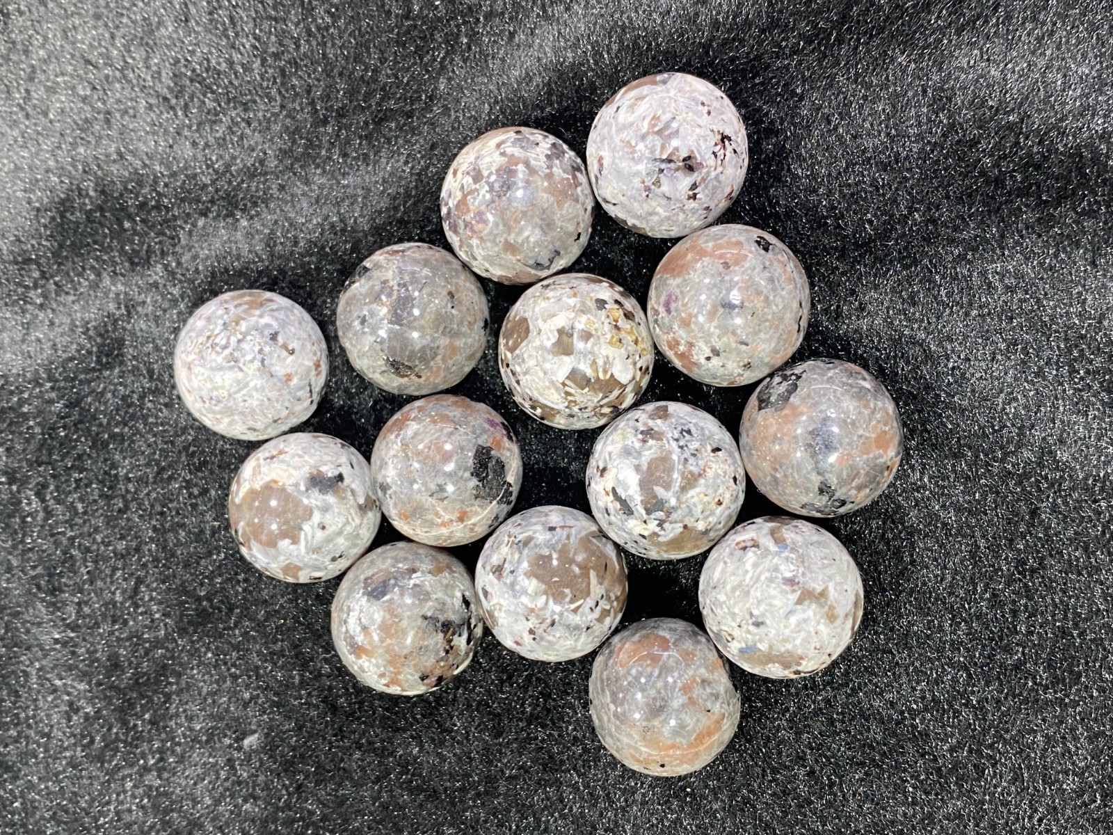 5pc Natural Yooperlite Sphere Quartz Crystal Carved ball reiki healing gift 20mm