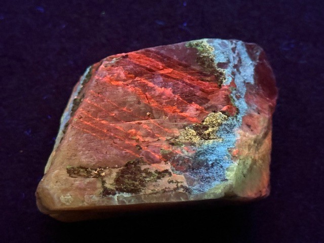 MULTICOLOR A++ FLUORESCENT CALCITE , HIDALGO MINING DISTRICT, ZIMAPAN, MEXICO