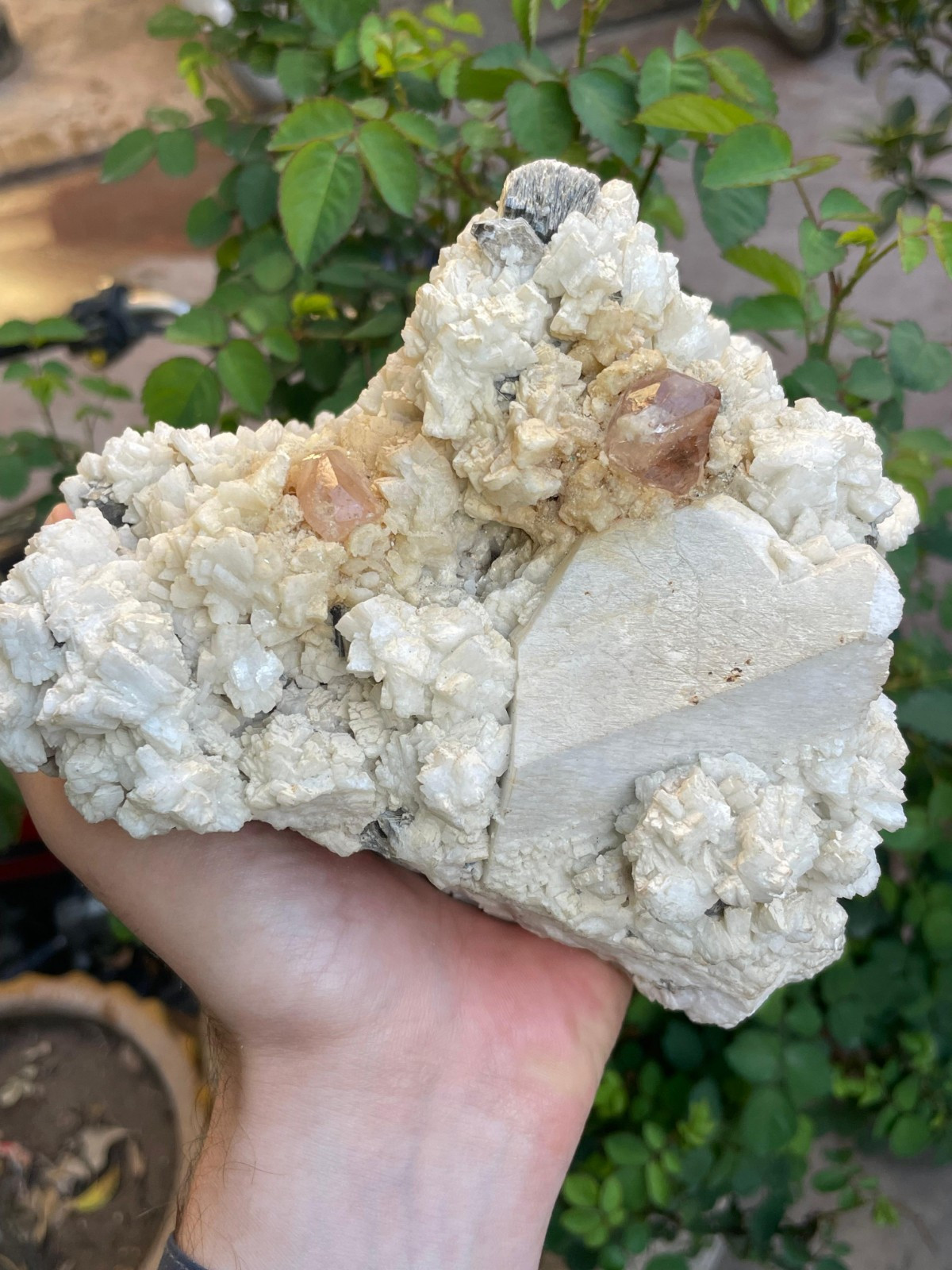 2.10 Kg Awesome Topaz Crystals Specimen With Quartz From Pakistan Mines