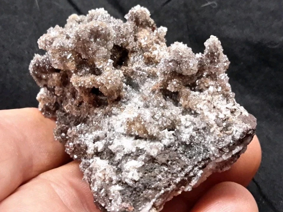 2.75″ CALCITE from Chihuahua, Mexico FLUORESCENT
