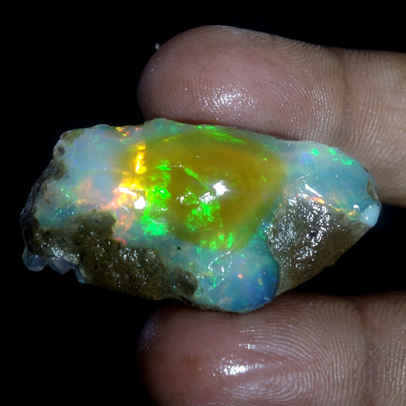 AA+ Ethiopian Oli Opal Rough Entreated Welo Opal Multi Fire Color Flash 52.40Cts