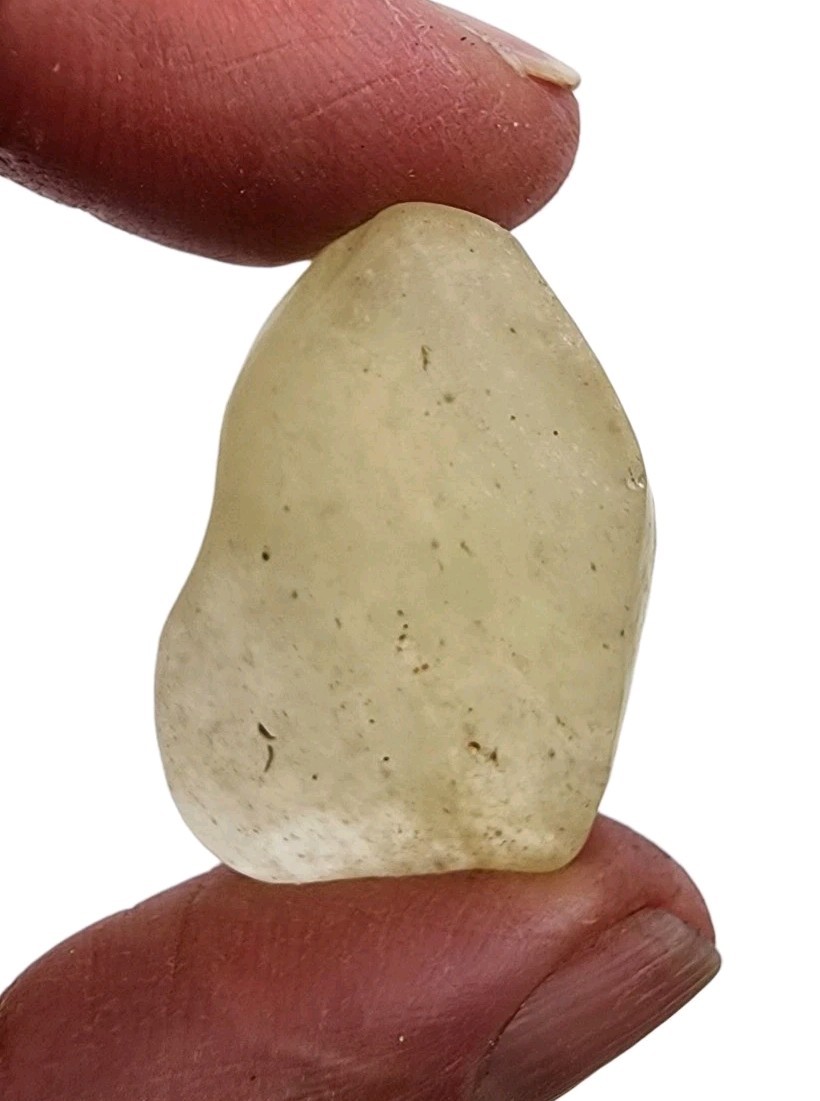 Libyan Desert Glass from Egypt 4.3 grams.