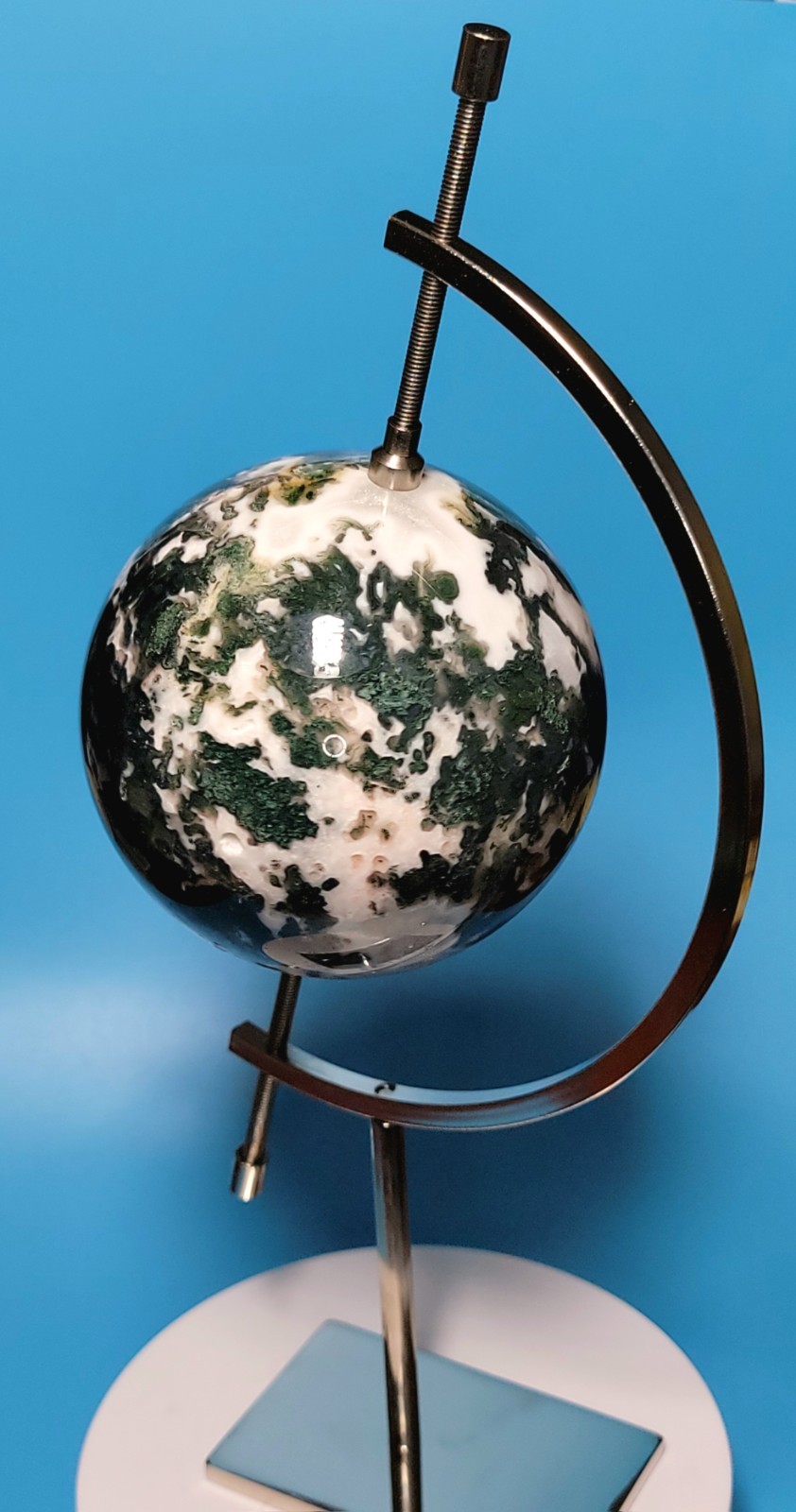 1.6 Lb Natural Aquatic Plants Agate Crystal Sphere with Aluminum Display Stand