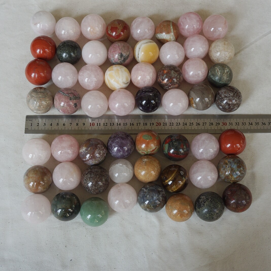 10Pcs Natural Quartz Crystal Jasper Sphere Ball Diverse Rock Tumbles Healing 4cm