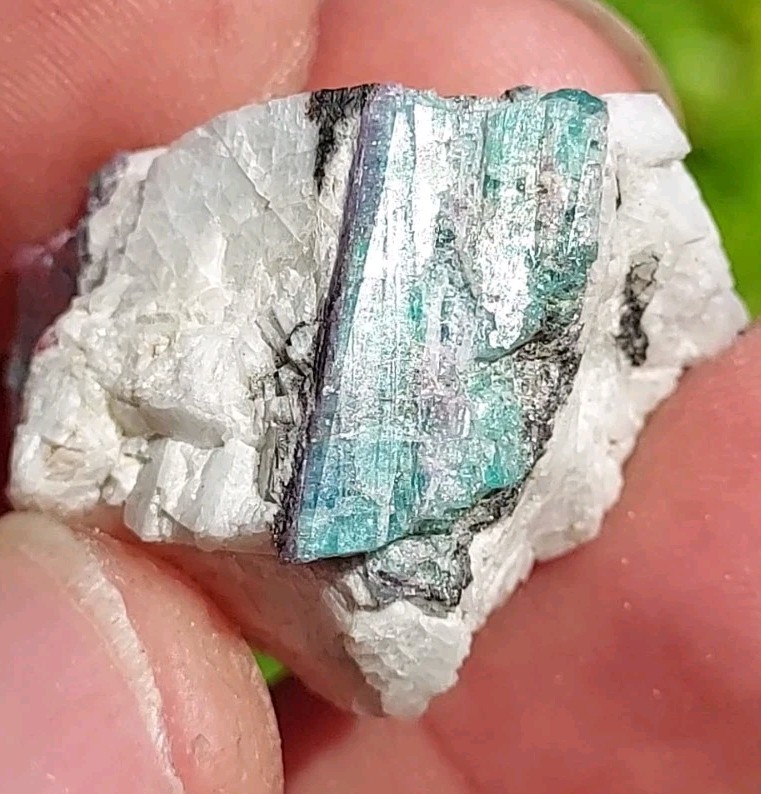 GEM PARAIBA CUPRIAN BLUE PINK TOURMALINE COPPER BEARING BATALHA MINE BRAZIL