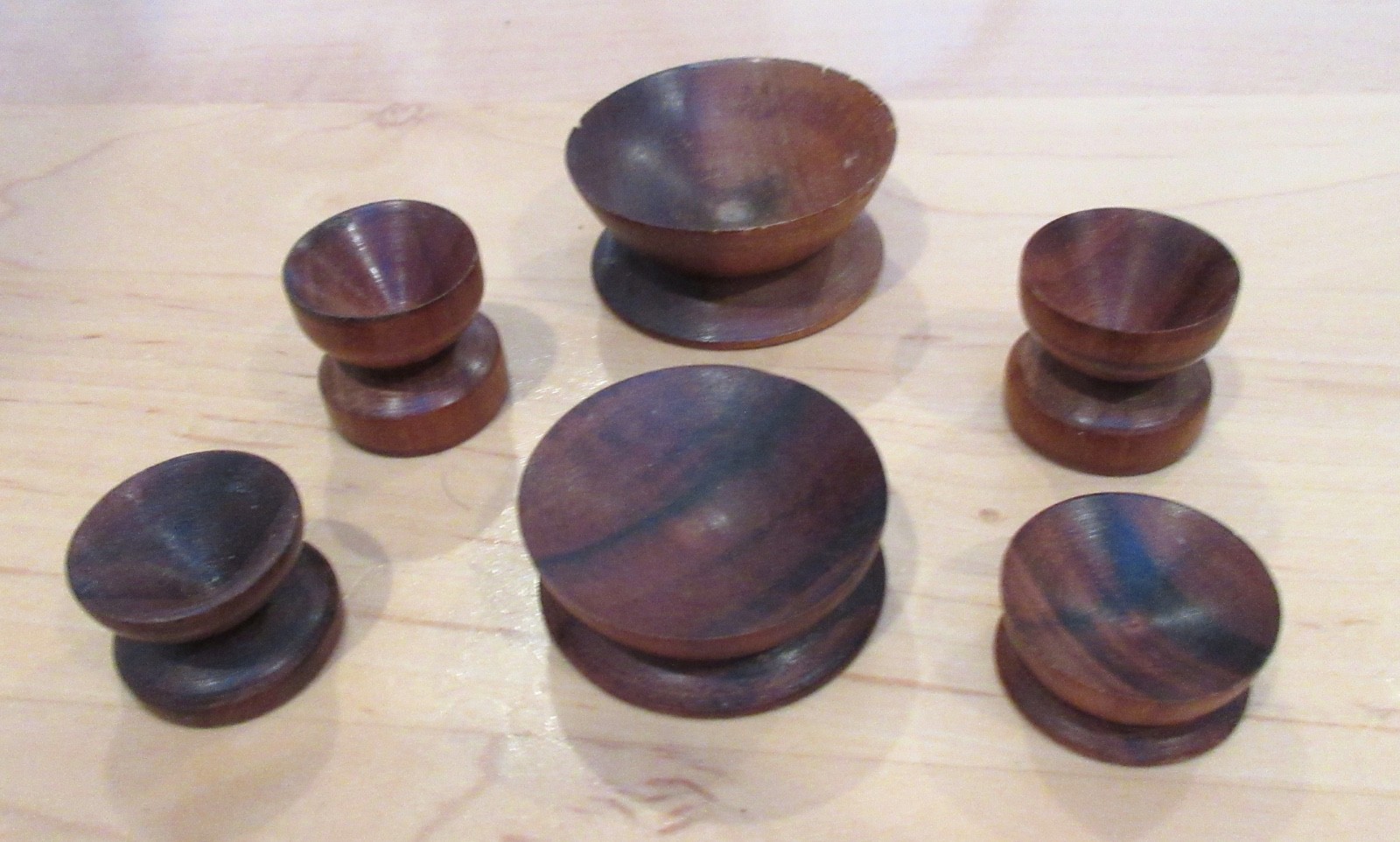 30 PIECE LOT HANDMADE CARVED WOOD DISPLAY STANDS CUPS FOR MARBLES SPHERES EGGS!