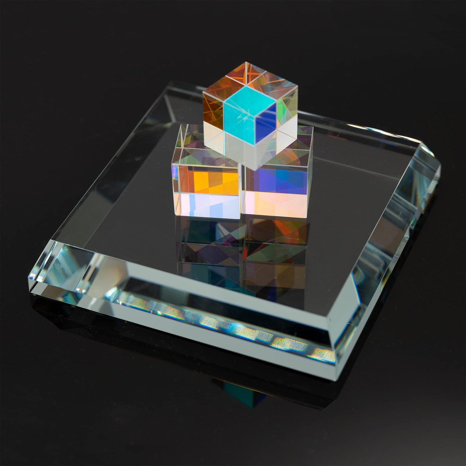 Clear Crystal Glass Square Display Base Display Stand for Collectibles (3.93i…