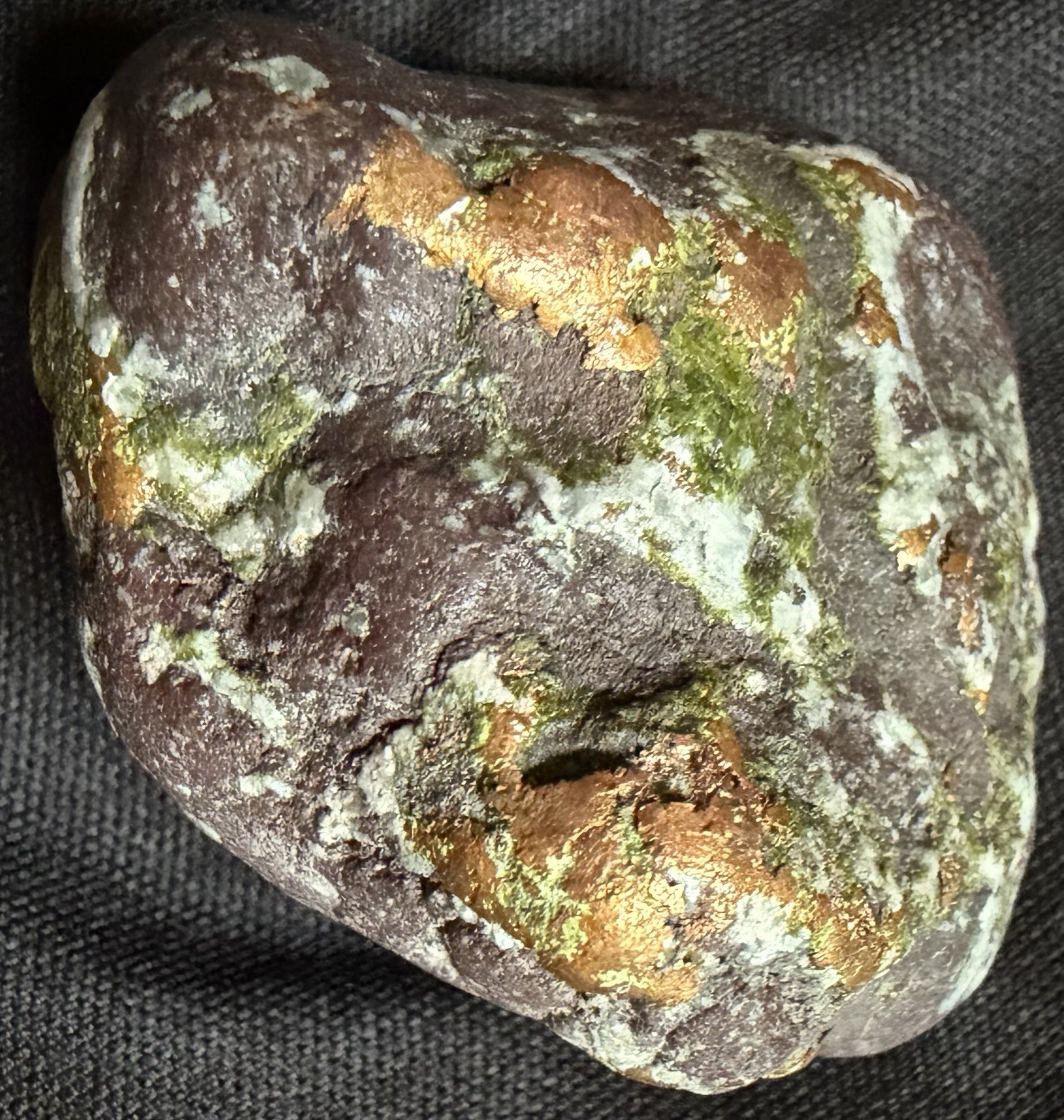 2.8oz Native Copper In Basalt Nugget w Epidote & Quartz – Keweenaw, Michigan