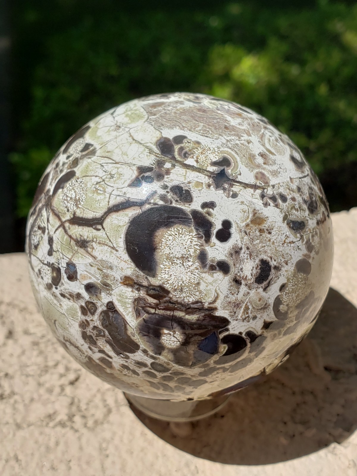 2.8″ Money Agate UV Crystal Druzy Sphere Orb Ball, 448g or 1 lb