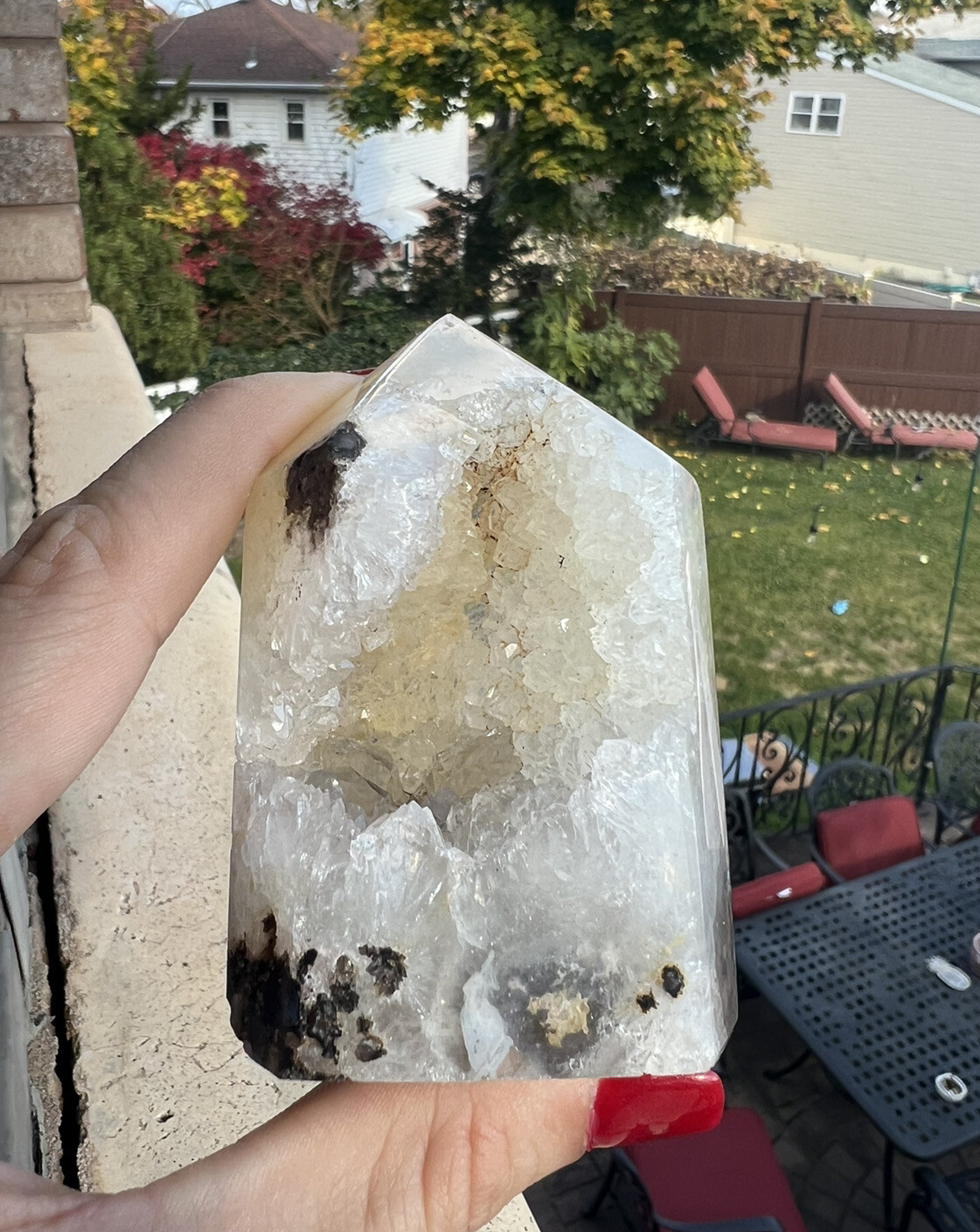 Druzy Crystal Tower 3.5×2.25 inches