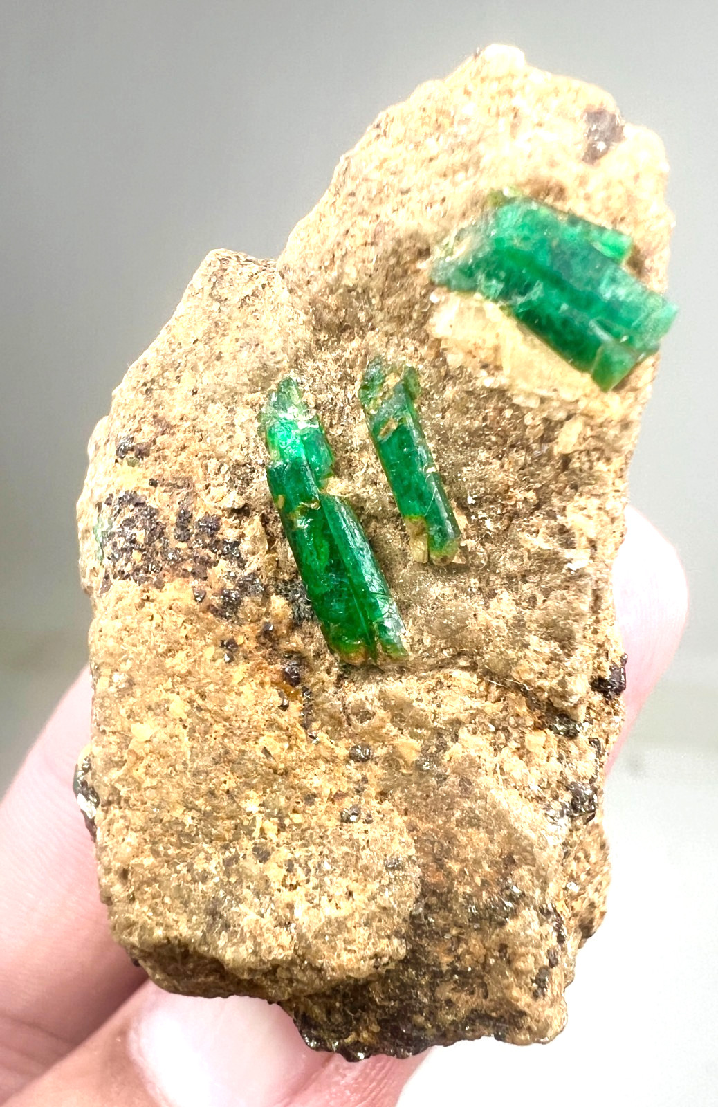 210 CT Beautiful Emerald Crystals on Matrix @Panjsher Afghanistan.