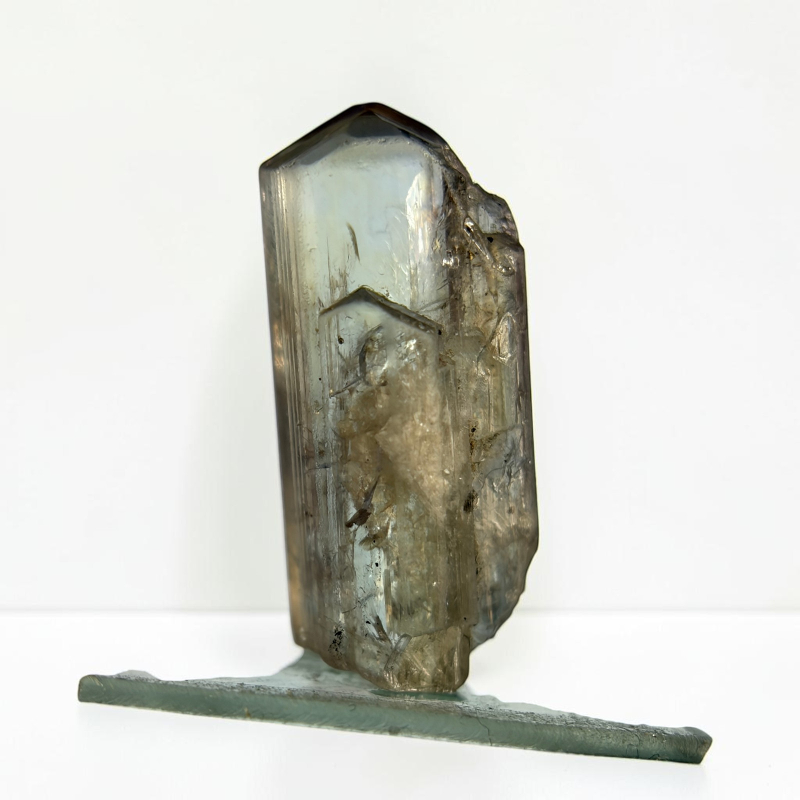 Untreated Natural Tanzanite Healing Crystal / Specimen From Tanzania 3.6 Cts