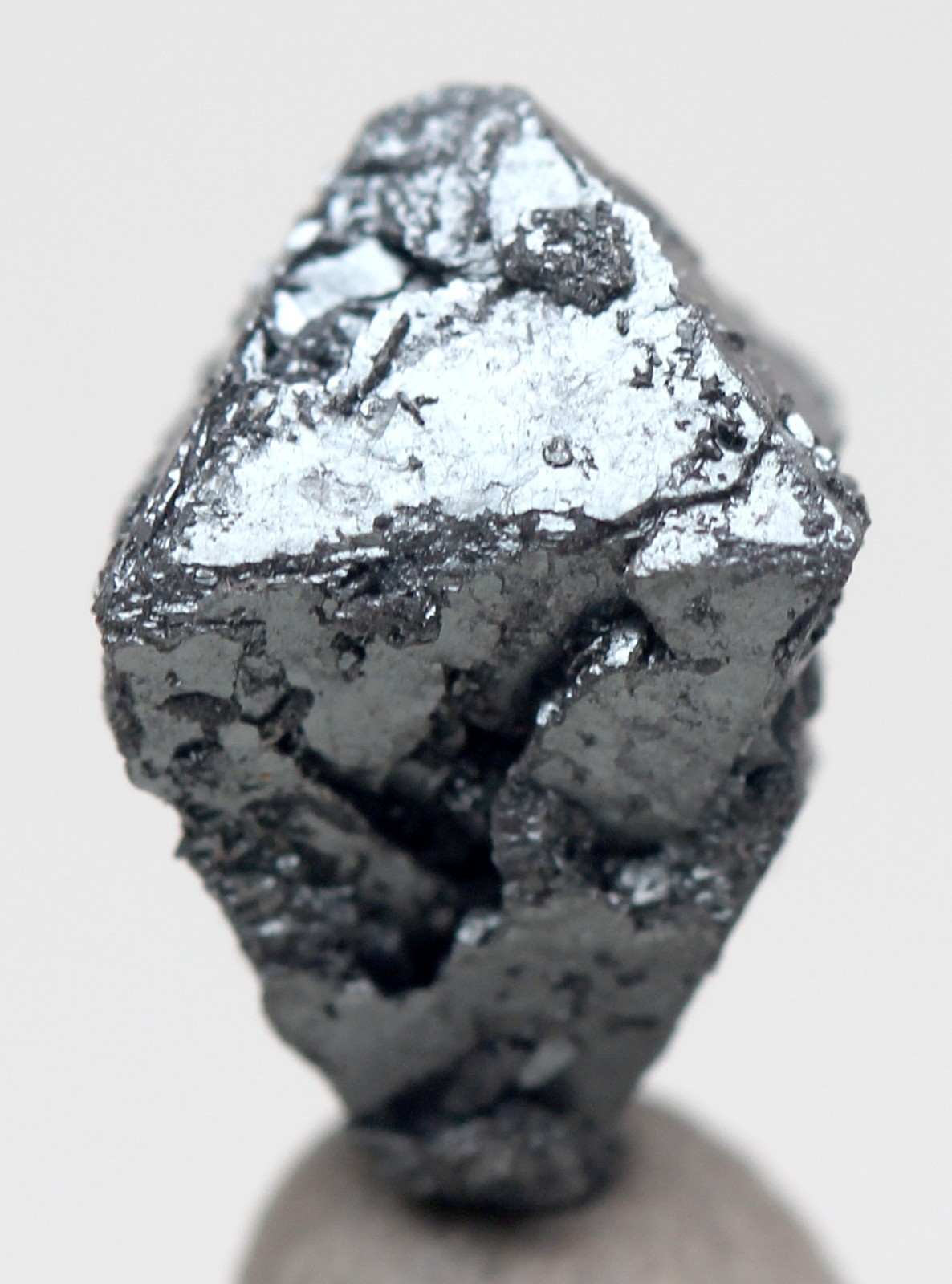 HEMATITE PSEUDOMORPH After MAGNETITE Crystal Mineral Specimen Cluster ARGENTINA