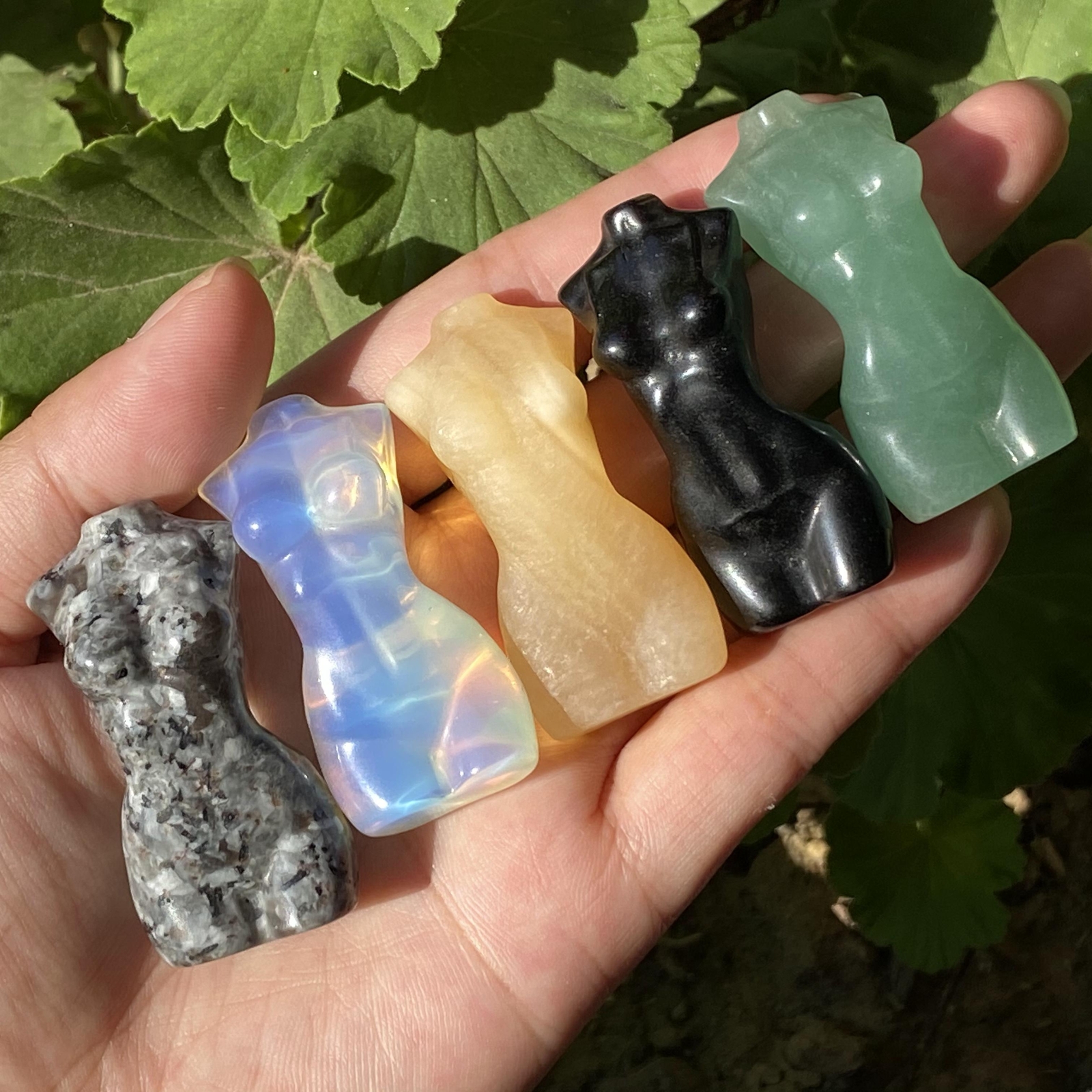 10pcs Natural Mixed Women Quartz Crystal Skull Carved Goddess Gem Healing 1.7″
