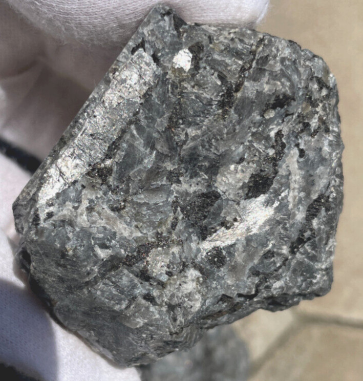 SEE VIDEO 2.5LB LOT FLASHY LARVIKITE LARVAKITE ROUGH SPECIMENS FLASH RAW LARGE-R