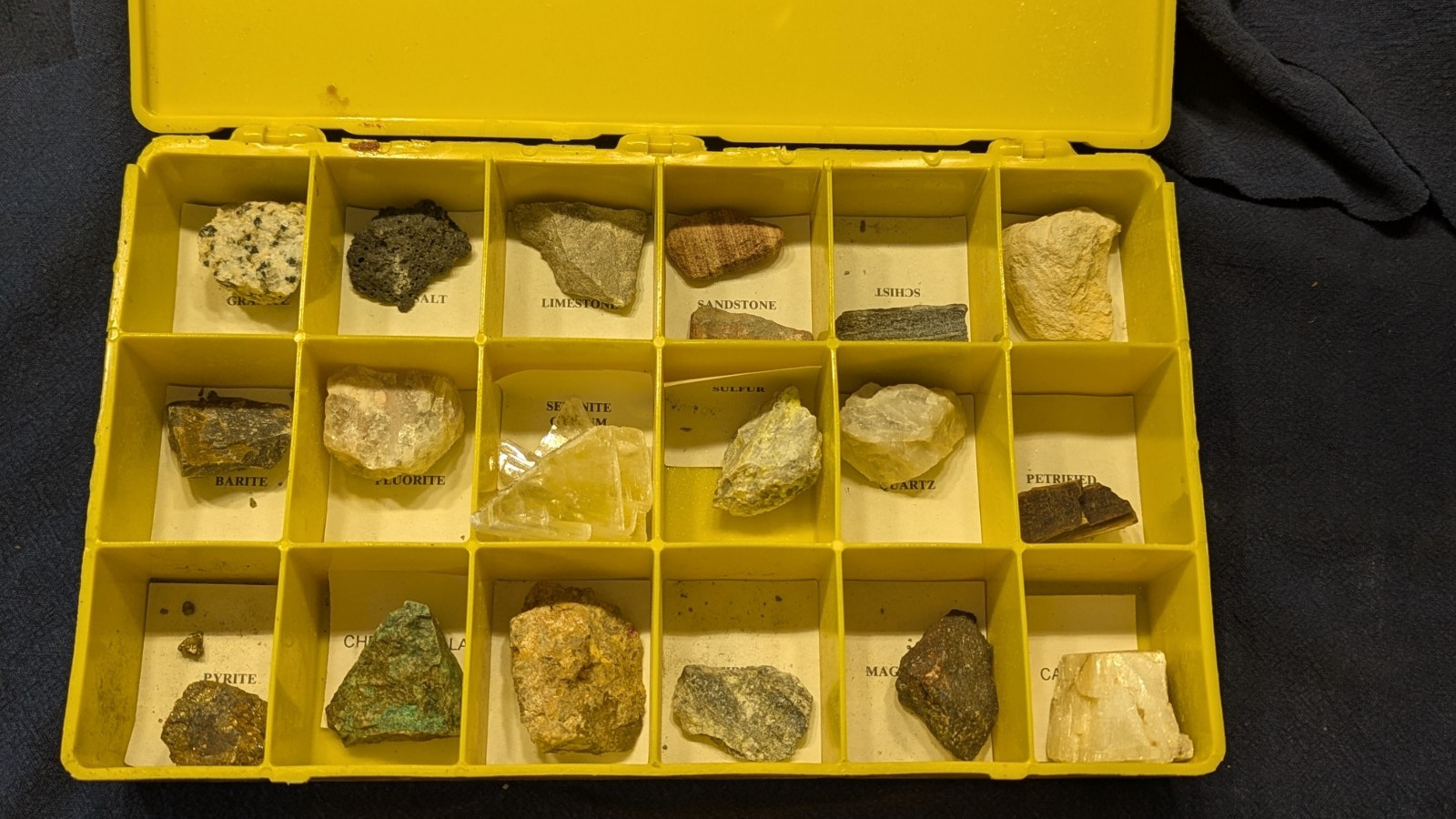 Some Nevada Rocks and Minerals Box Complete NV Bureau of Mines and Geology