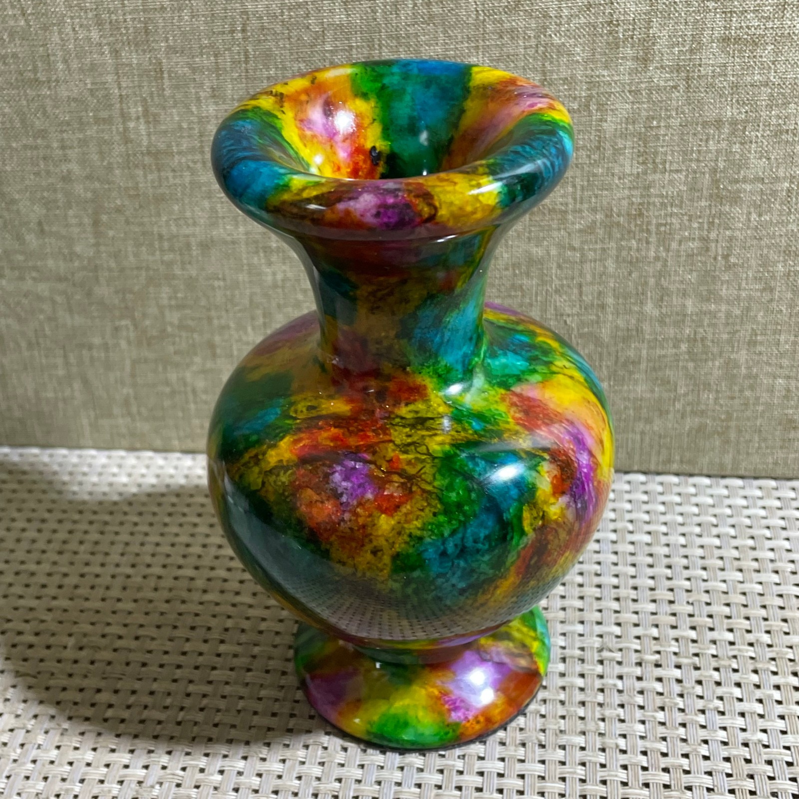 850g Seven Colors Jade vase specimen Decorative -Taiwan China