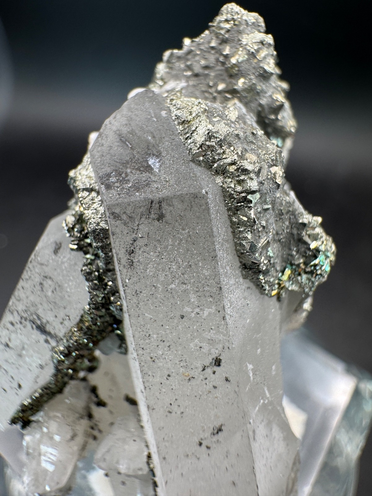 6609 High Quality Multicolor Pyrite and Calcite on Quartz Hu Bei 45g