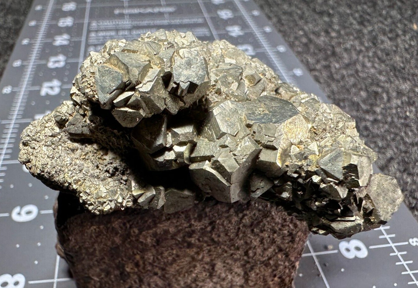 ➤ 2-1/2 Inch PYRITE CRYSTAL CLUSTER Pleasant Ridge Rensselaer Indiana VIDEO➤423