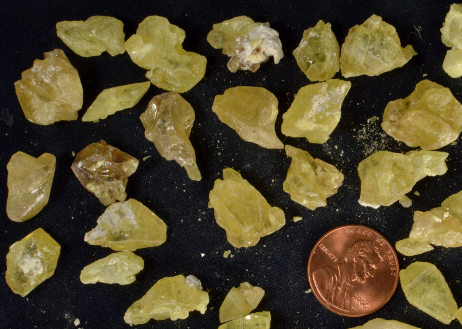 #9104 Sulfur Crystal – Alma Mine, New Mexico [ONE PIECE ONLY]