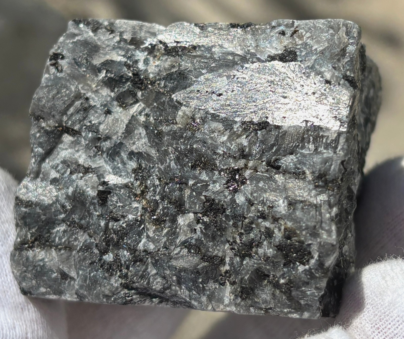 SEE VIDEO 2.5LB LOT FLASHY LARVIKITE LARVAKITE ROUGH SPECIMENS FLASH RAW LARGE-R