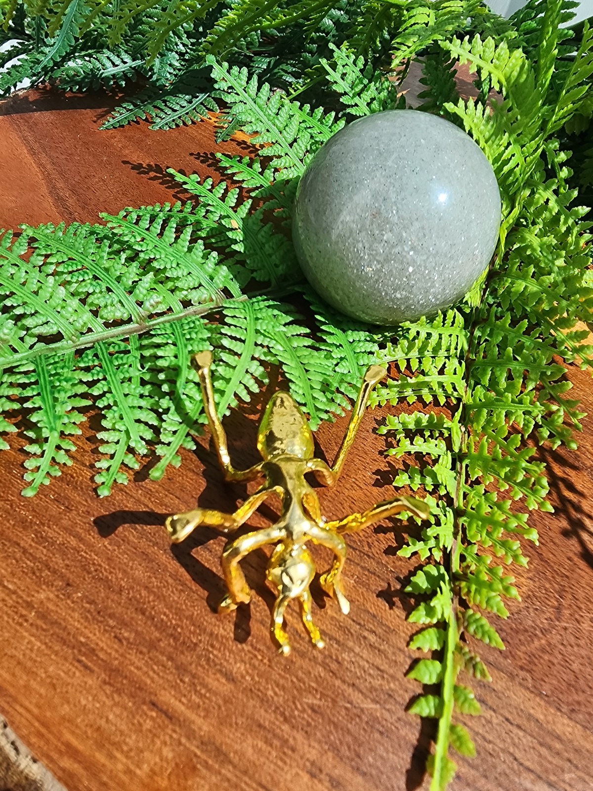 Sage Adventurine Sphere 48 mm 140 grams, 5oz 1-1/2″ in diameter