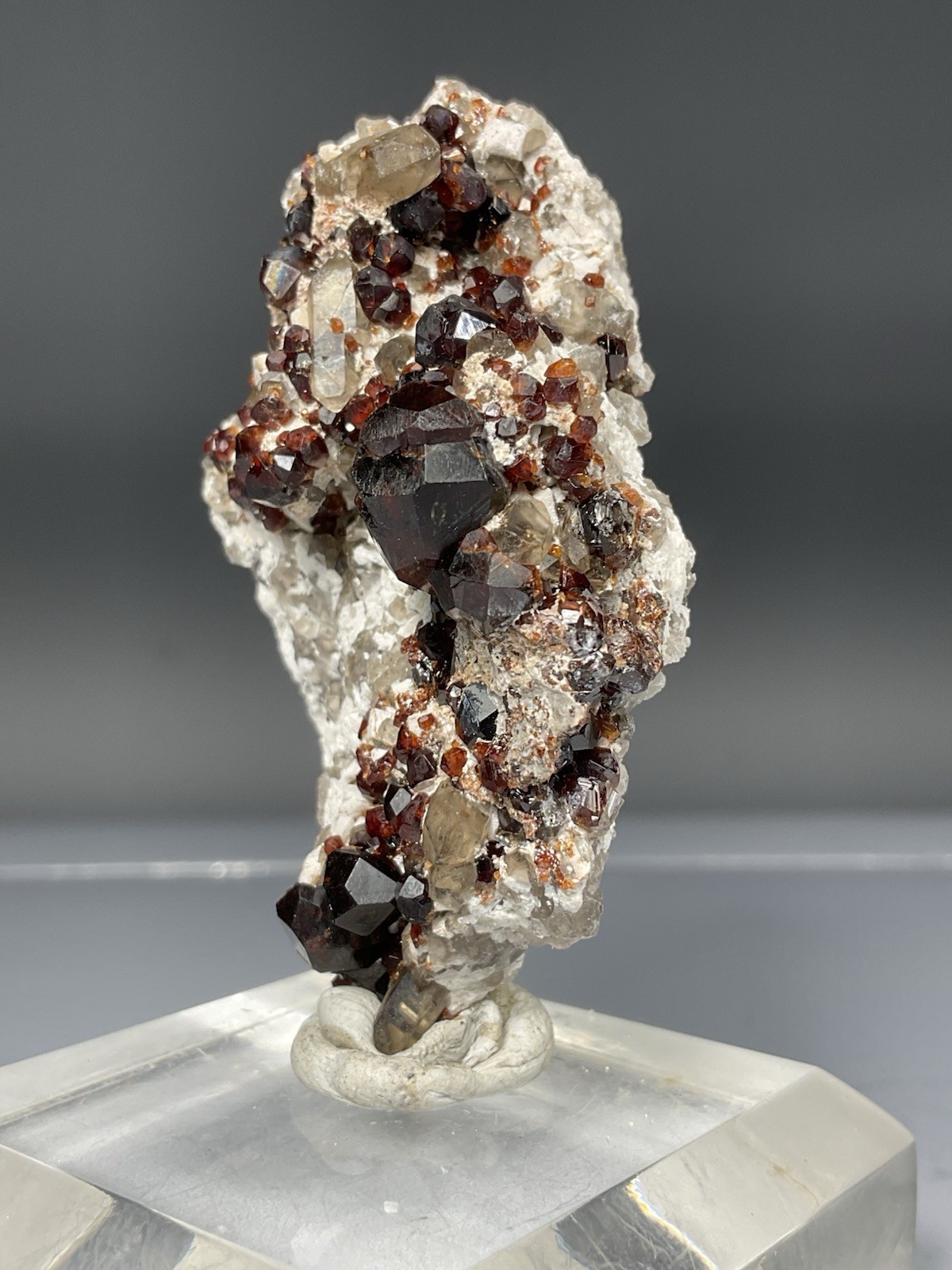 SS Rocks – Spessartine Garnet, Microcline (Wushan Spessartine Mine, China) 46g