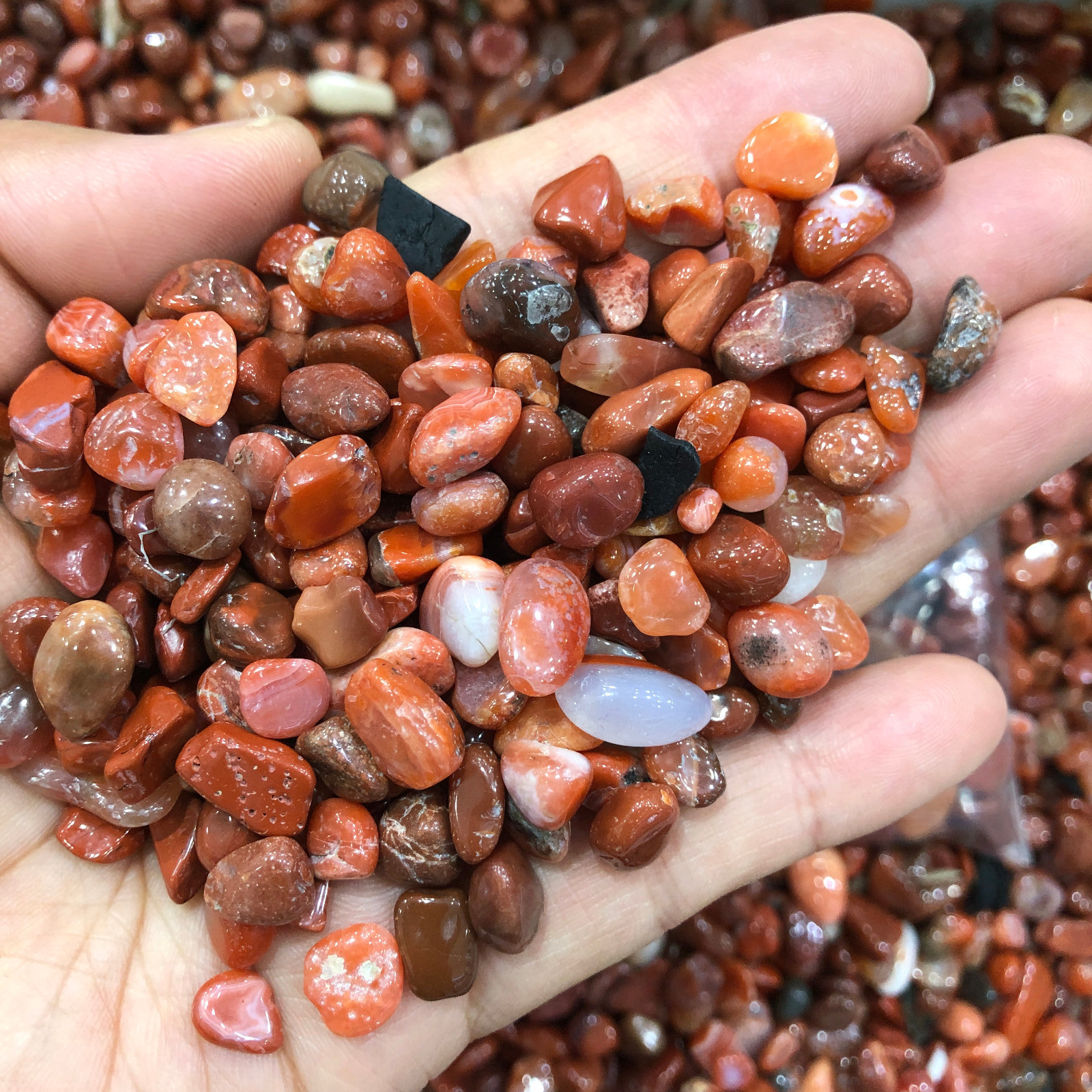 100g Natural red jasper crystal gravel reiki healing fish tank decoration