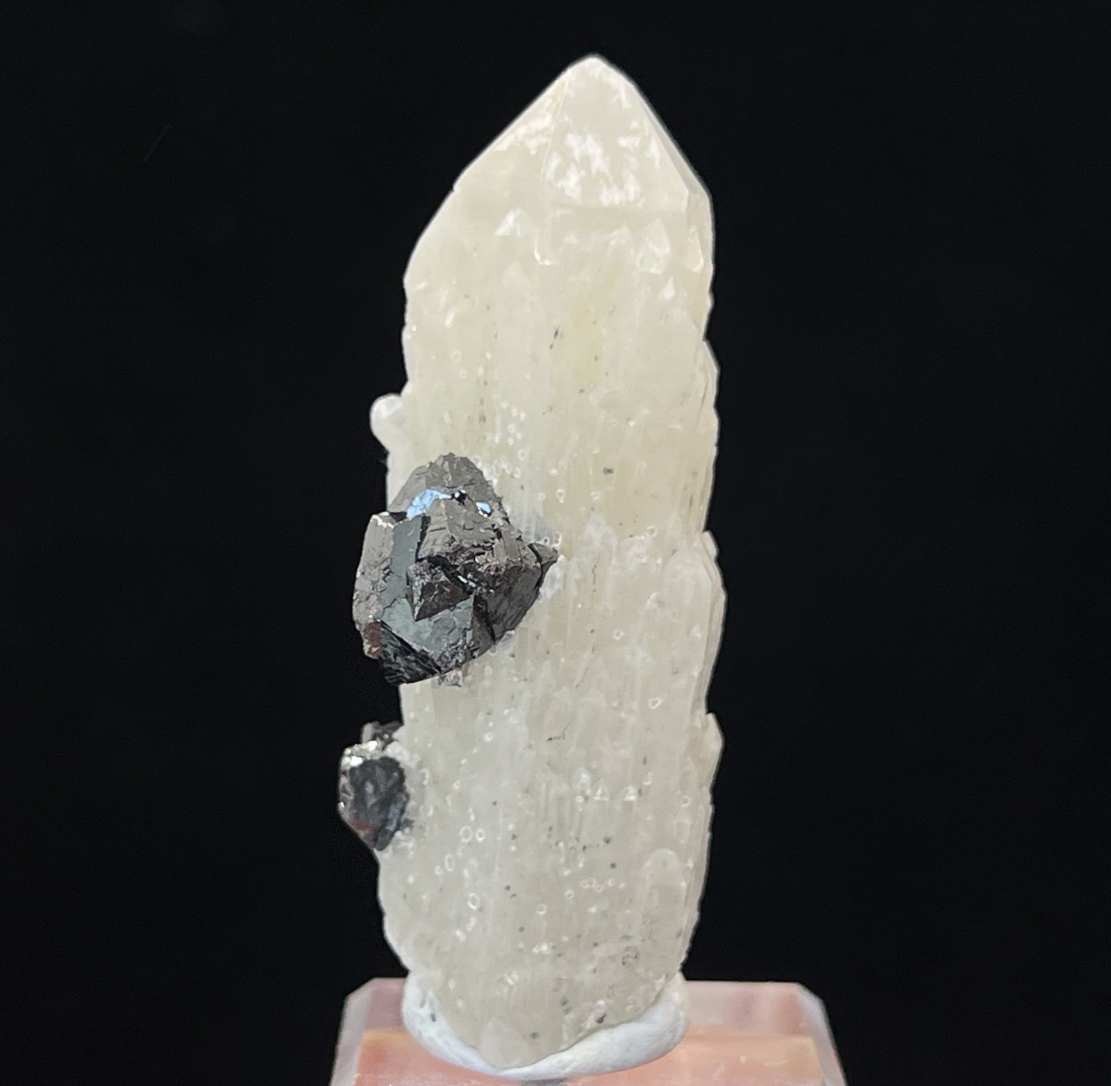 55mm 25g Bright Magnetite on Quartz from Inner Mongolia China