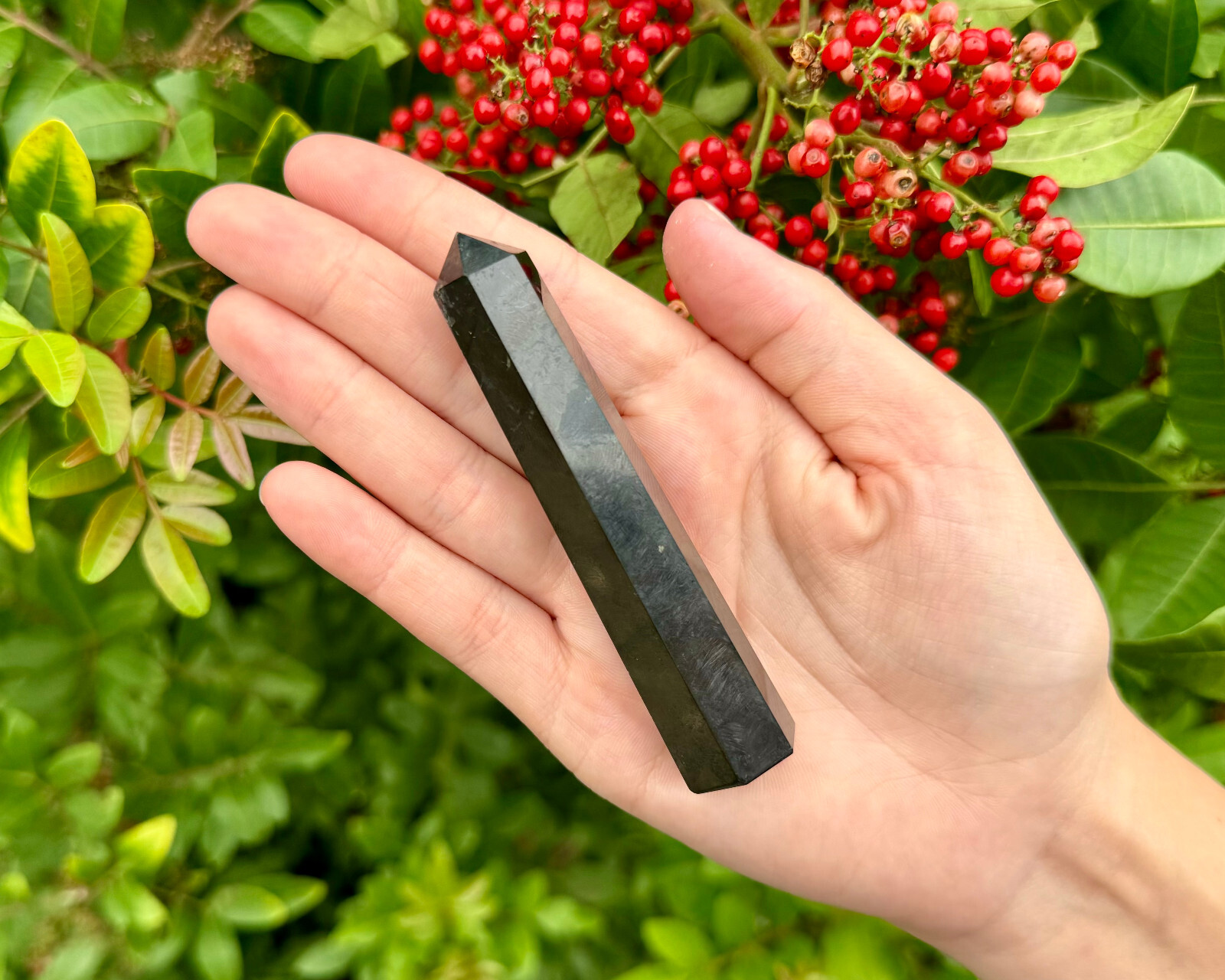 Shungite Obelisk, 3 – 4″ (6-Sided ‘A’ Grade, Shungite Crystal Tower, Point)