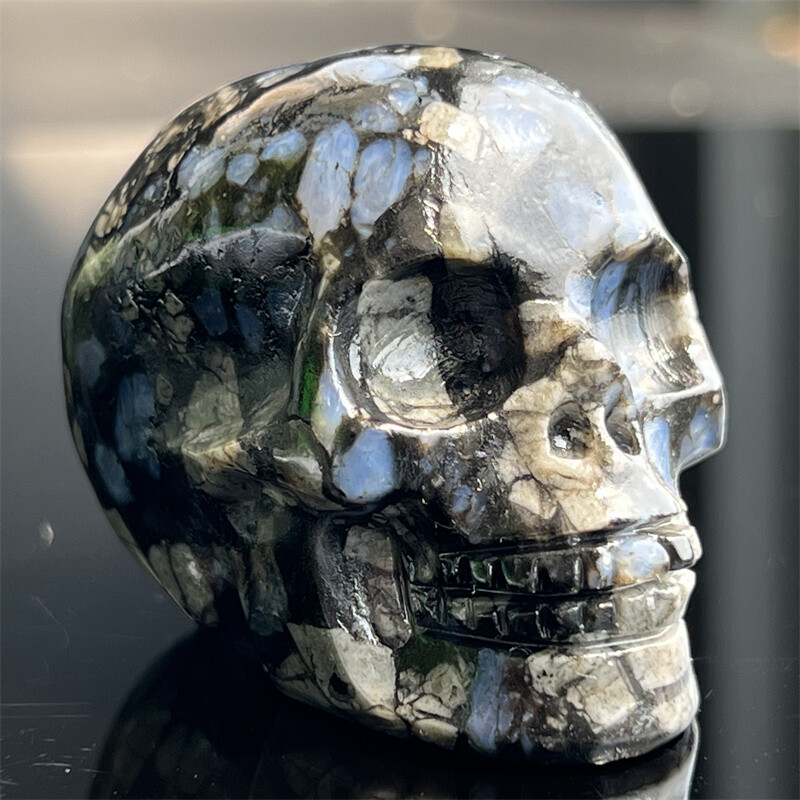 2″ Natural rhyolite Figurines skull Quartz Crystal Skull healing Random 1pc