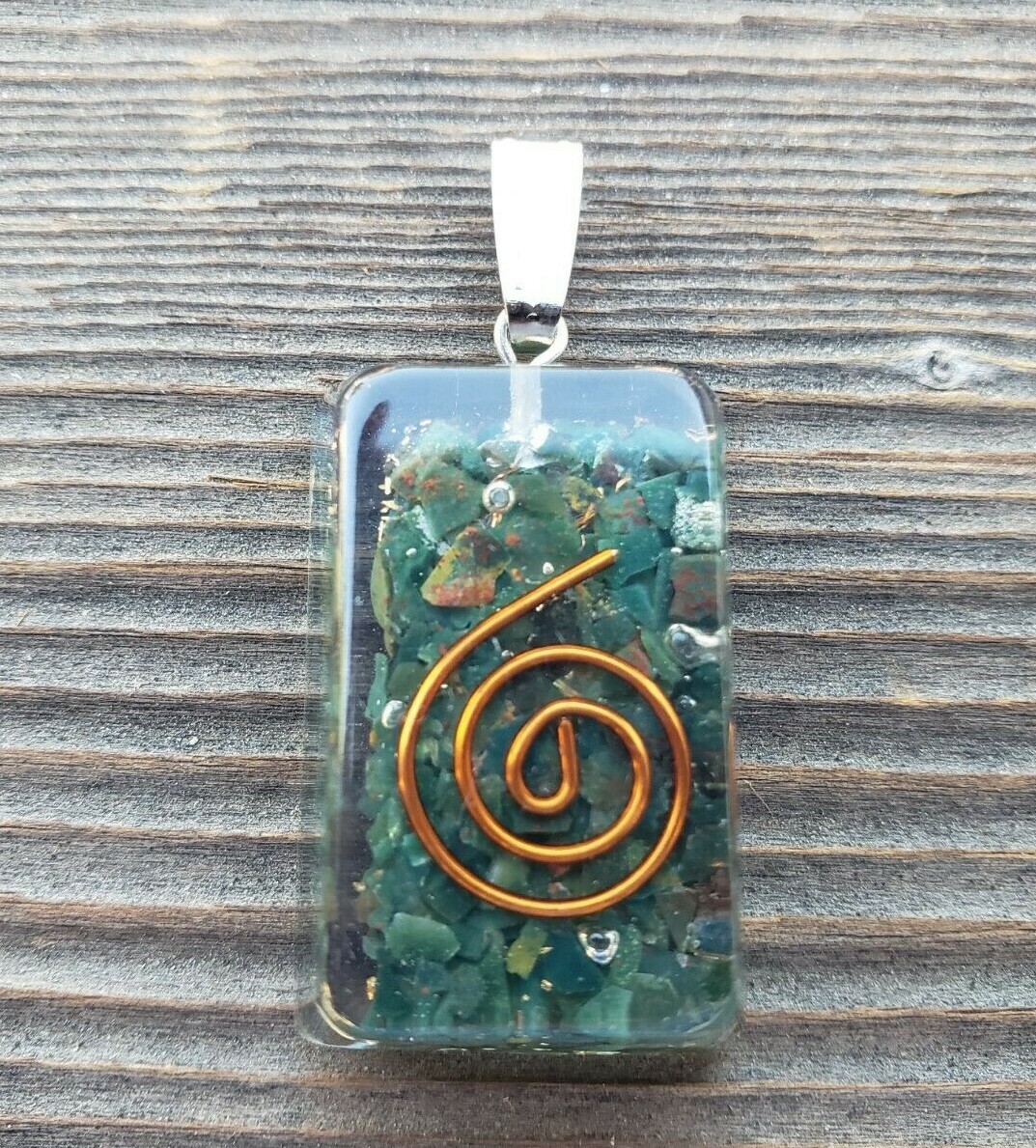 ORGONE BLOODSTONE GEMSTONE RECTANGLE PENDANT ORGONITE (ONE)
