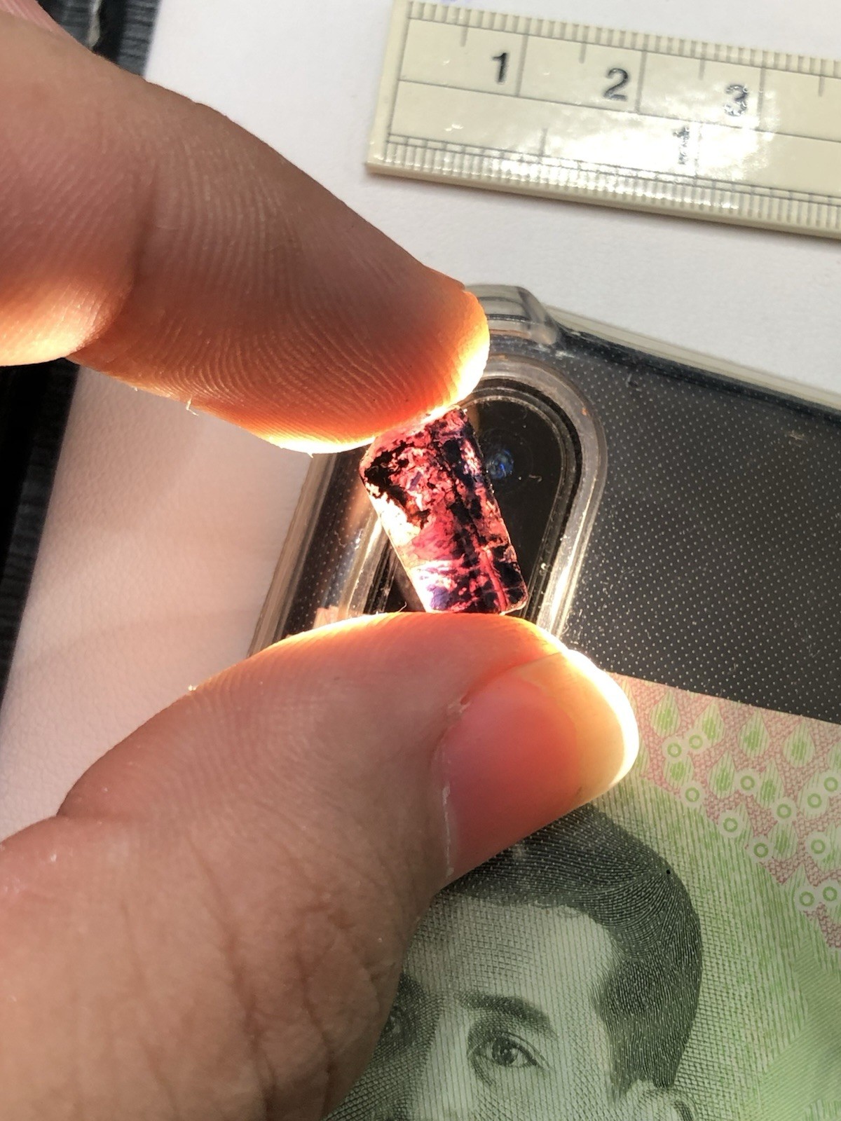 206.80 Ct / Natural Rough Winza Sapphire From Tanzania Mine, Big size, Crystal.