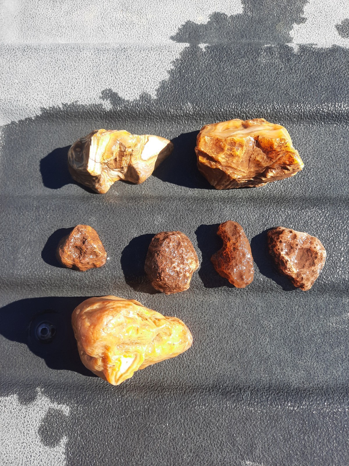 Mixed Agate Lot! Half Nodules Rough! 1 Lb.